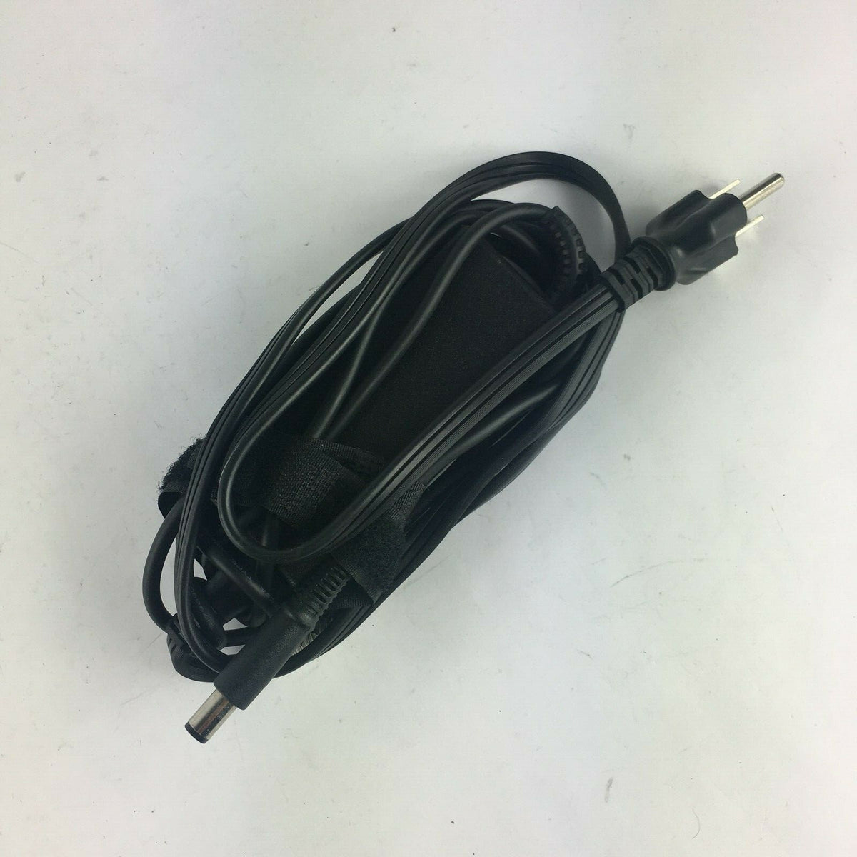 Genuine HP PPP009D 677774-003 Output 19.5V 3.33A Power Supply Adapter A4