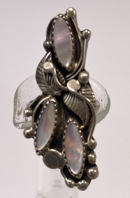 Native American Navajo Sterling Silver 925 Mother of Pearl Ring Size 5.5 Vintage