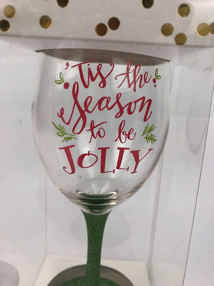 Slant Collection Tis The Season 13.5 oz Christmas wine glass with green lettering.