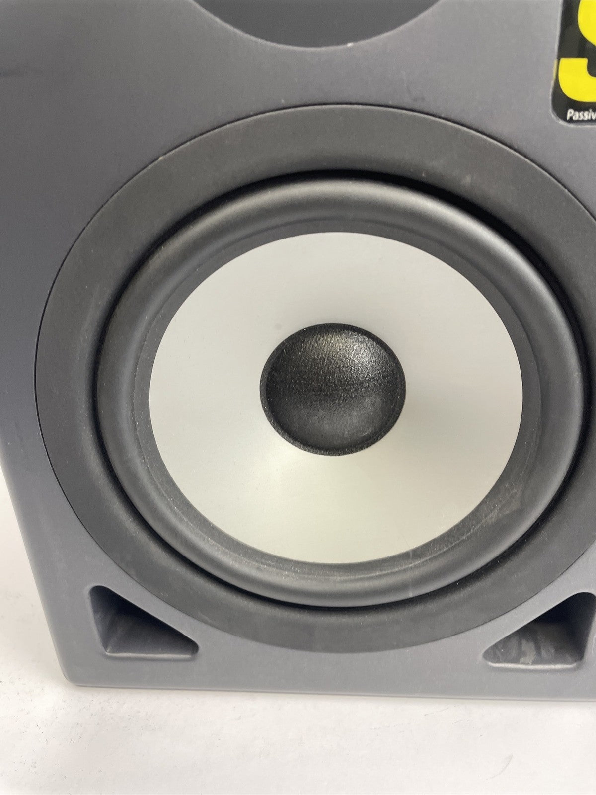 PAIR of KRK ST6 Passive Studio Monitors 2-Way 100W 8-Ohm Speakers w OMNI MOUNT