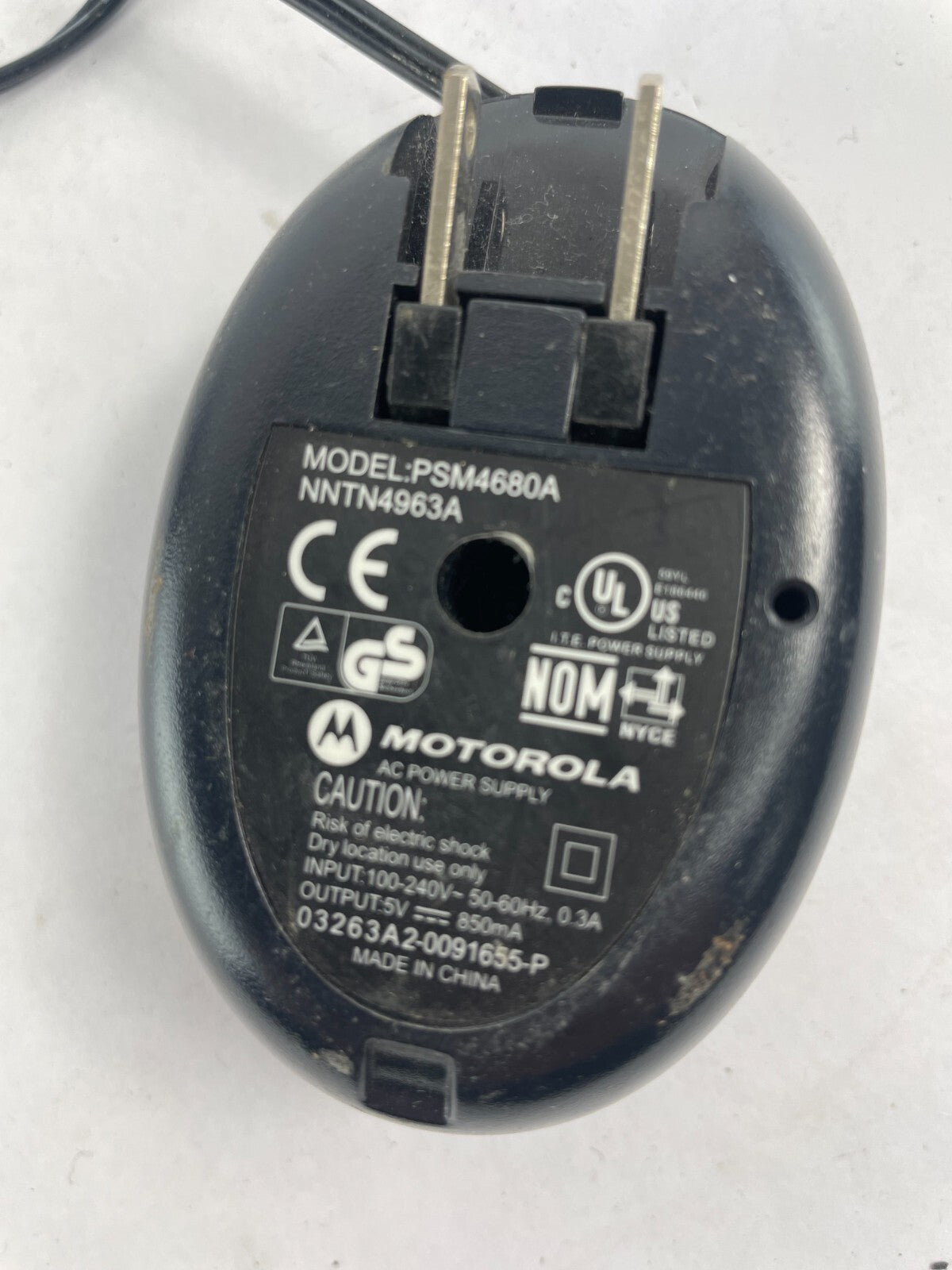 Geniune Motorola PSM4680A Output 5 V 0.85 A Power Supply Adapter B01