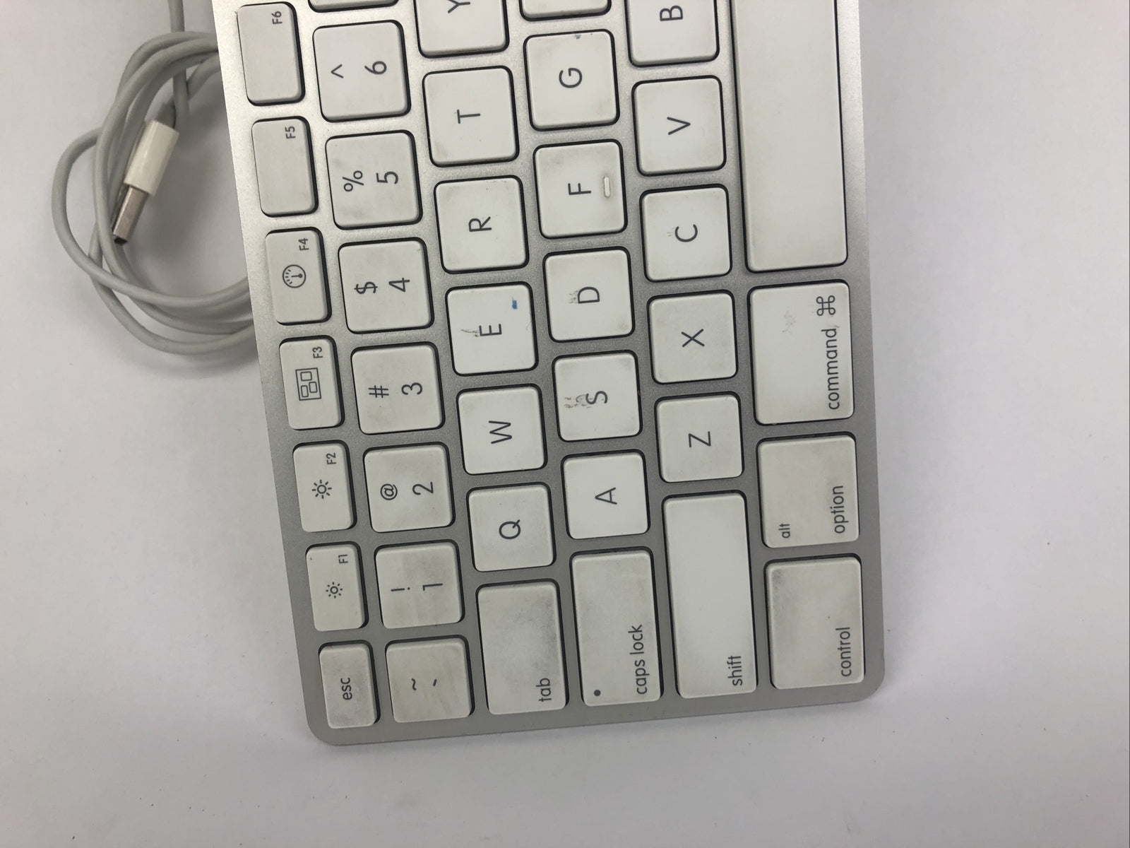 OEM Apple A1243 USB Wired Standard Keypad - White / Silver  - 2