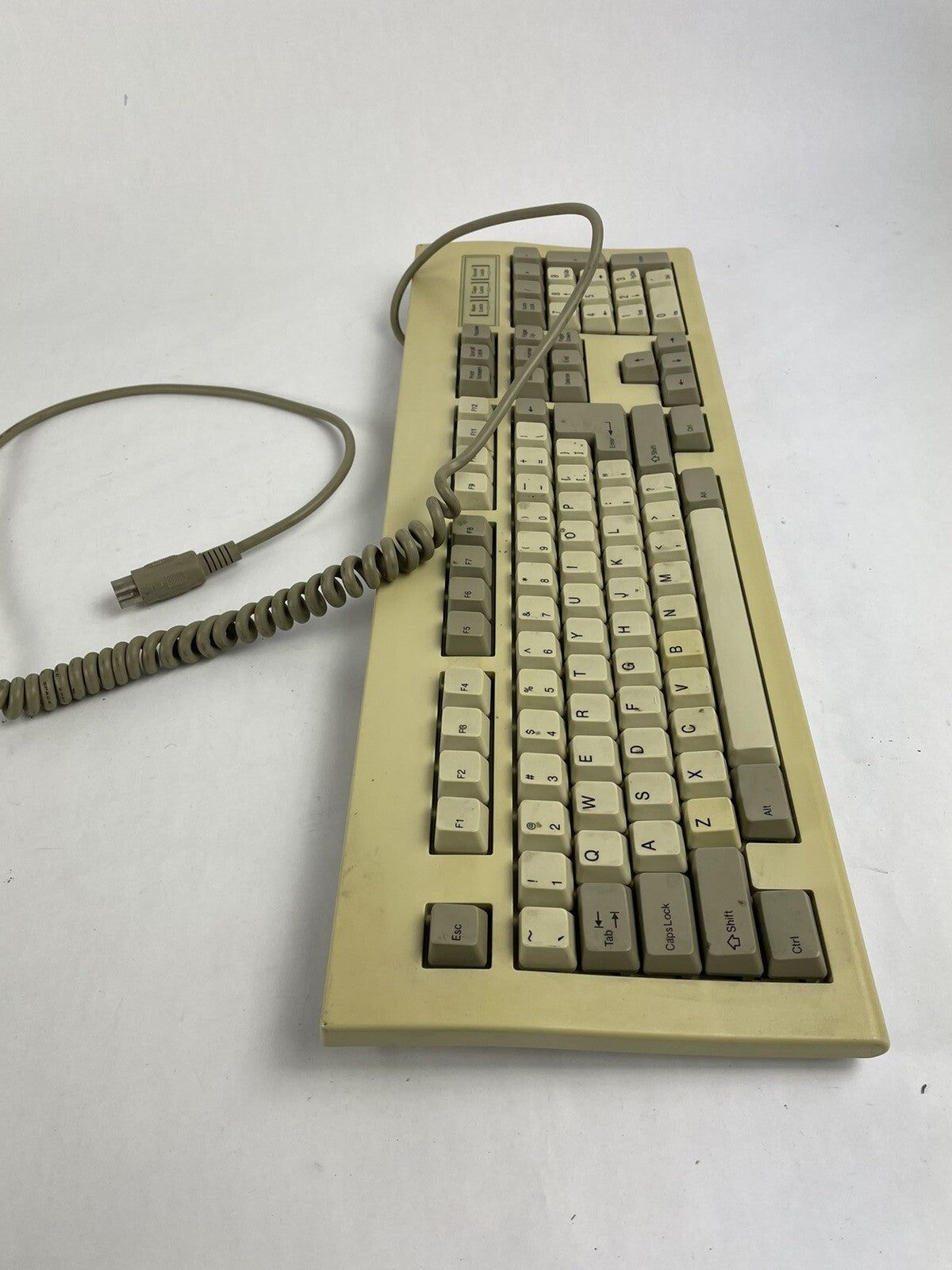 Chicony KB-5311 (DIN-5) AT Connector Vintage Mechanical Computer Keyboard
