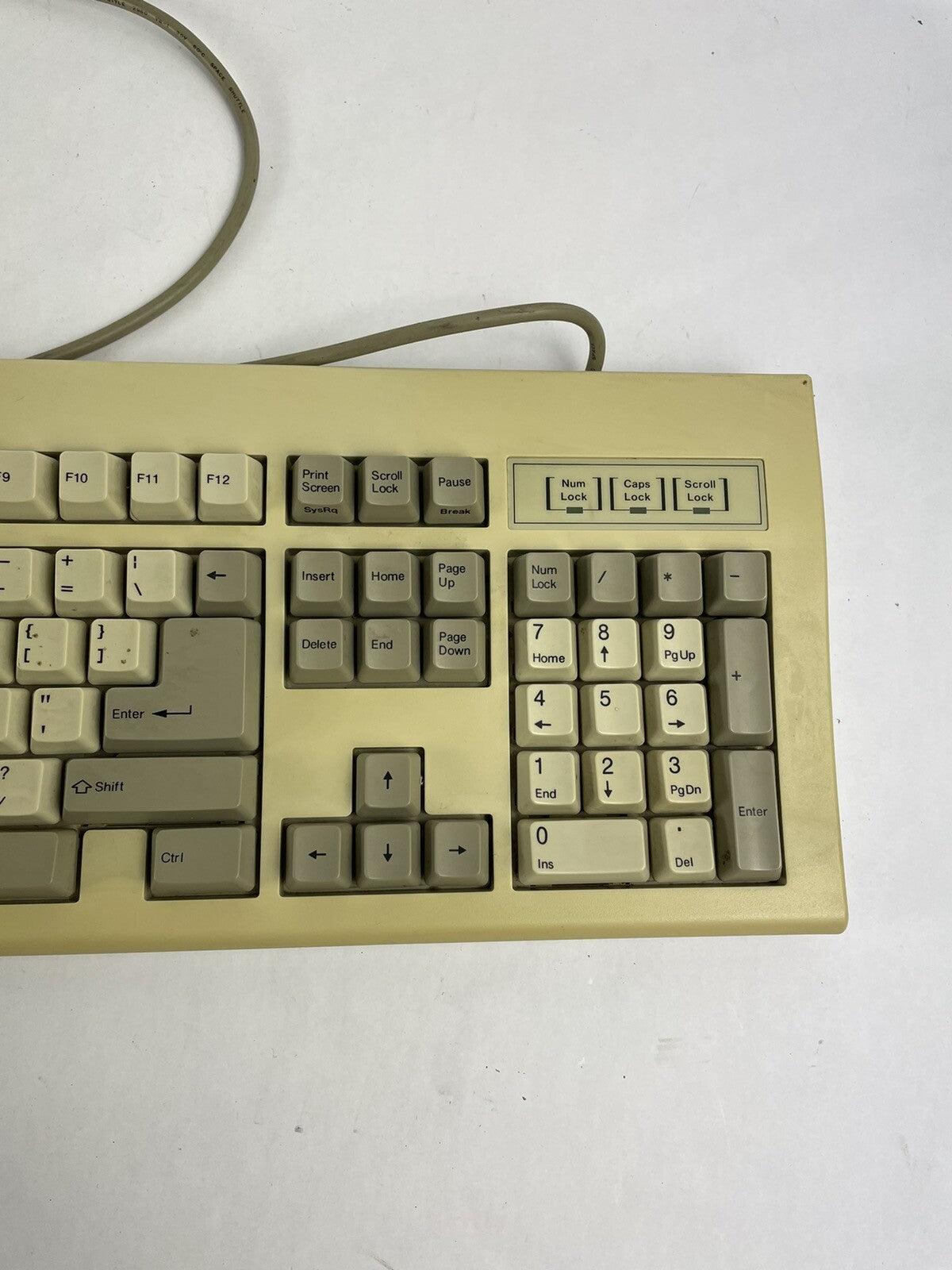 Chicony KB-5311 (DIN-5) AT Connector Vintage Mechanical Computer Keyboard
