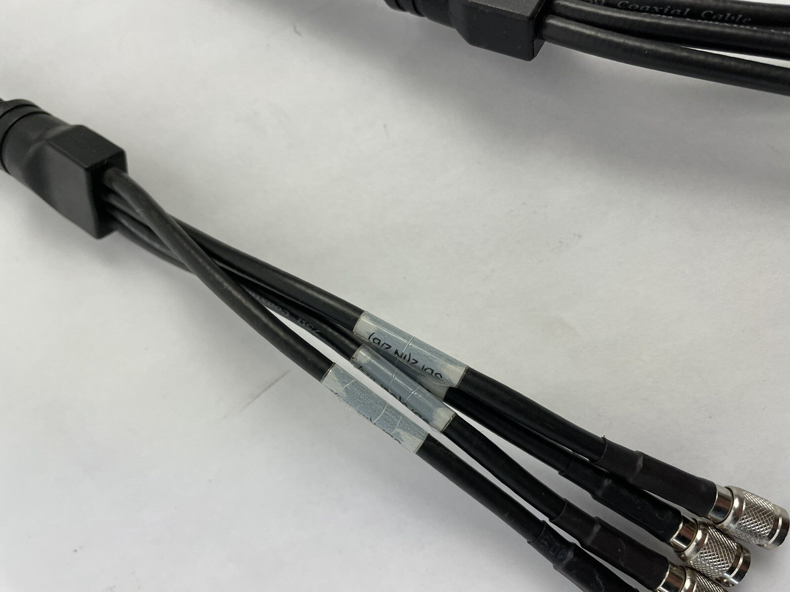 6' 4K UHD Canare 3G HD-SDI Coax MDM-BNC 4-Channel DIN Male to BNC Camera Cable