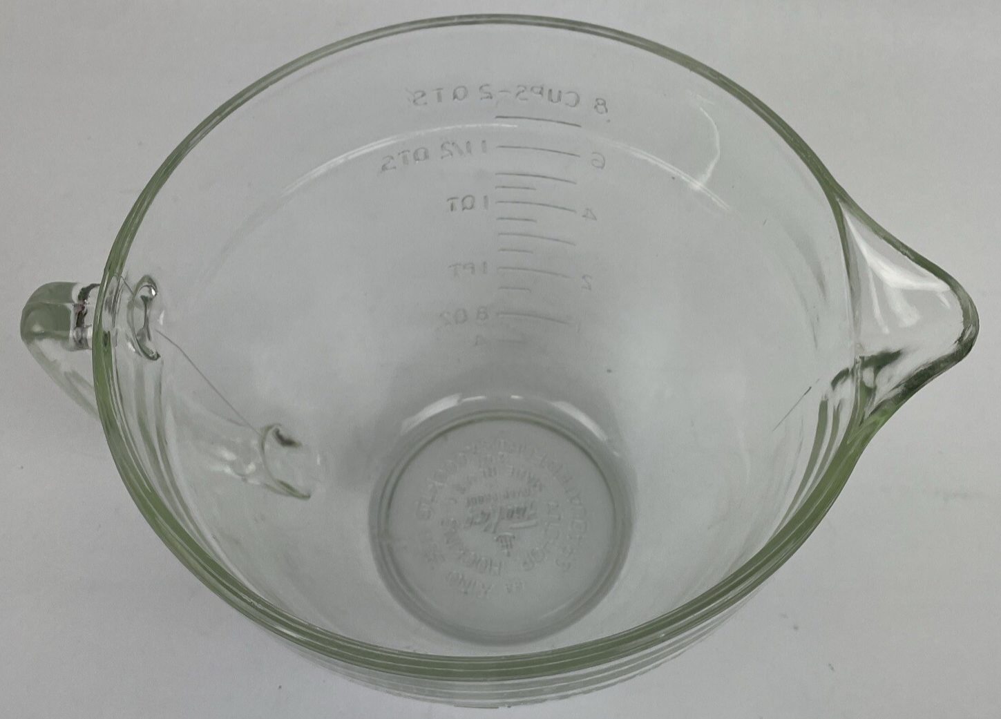 Vintage Fire King Anchor Hocking 8 cup/2 qt./2L Measuring Cup - Microwave Safe