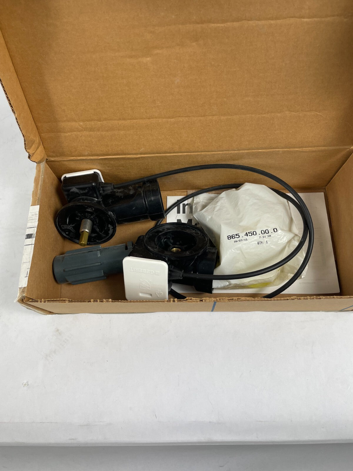 Geberit 151.513.00.1 Bathtub Drain With Turncontrol Handle Actuation, Rough-In