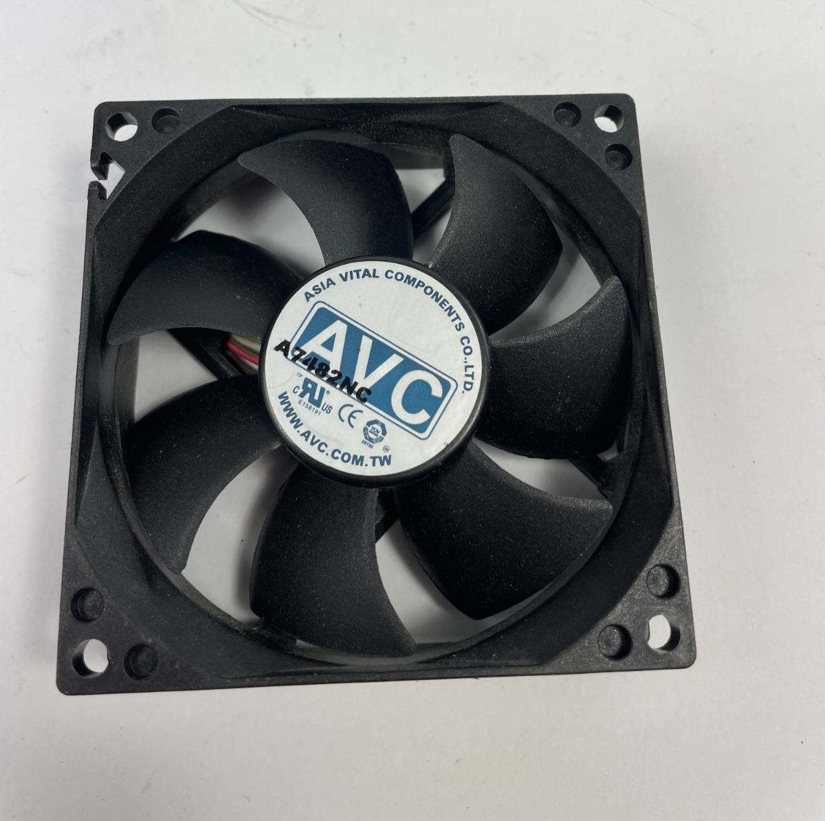 AVC DS08025R12U-011 DC CPU Cooling fan DC 12V, 0.7A