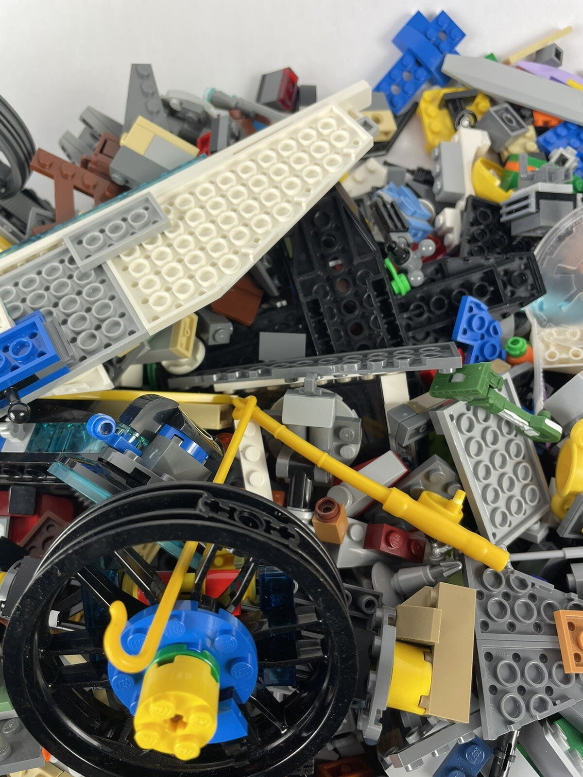 lot of LEGO 5 lbs Pounds Bulk Lot of Loose Legos Pieces Bricks Parts *CLEAN* L6