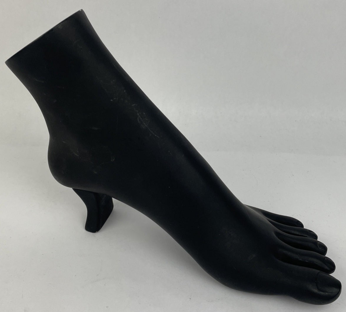 Black Foot Mannequin Ankle Bracelet / Toe Ring Jewelry Resin Display Foot