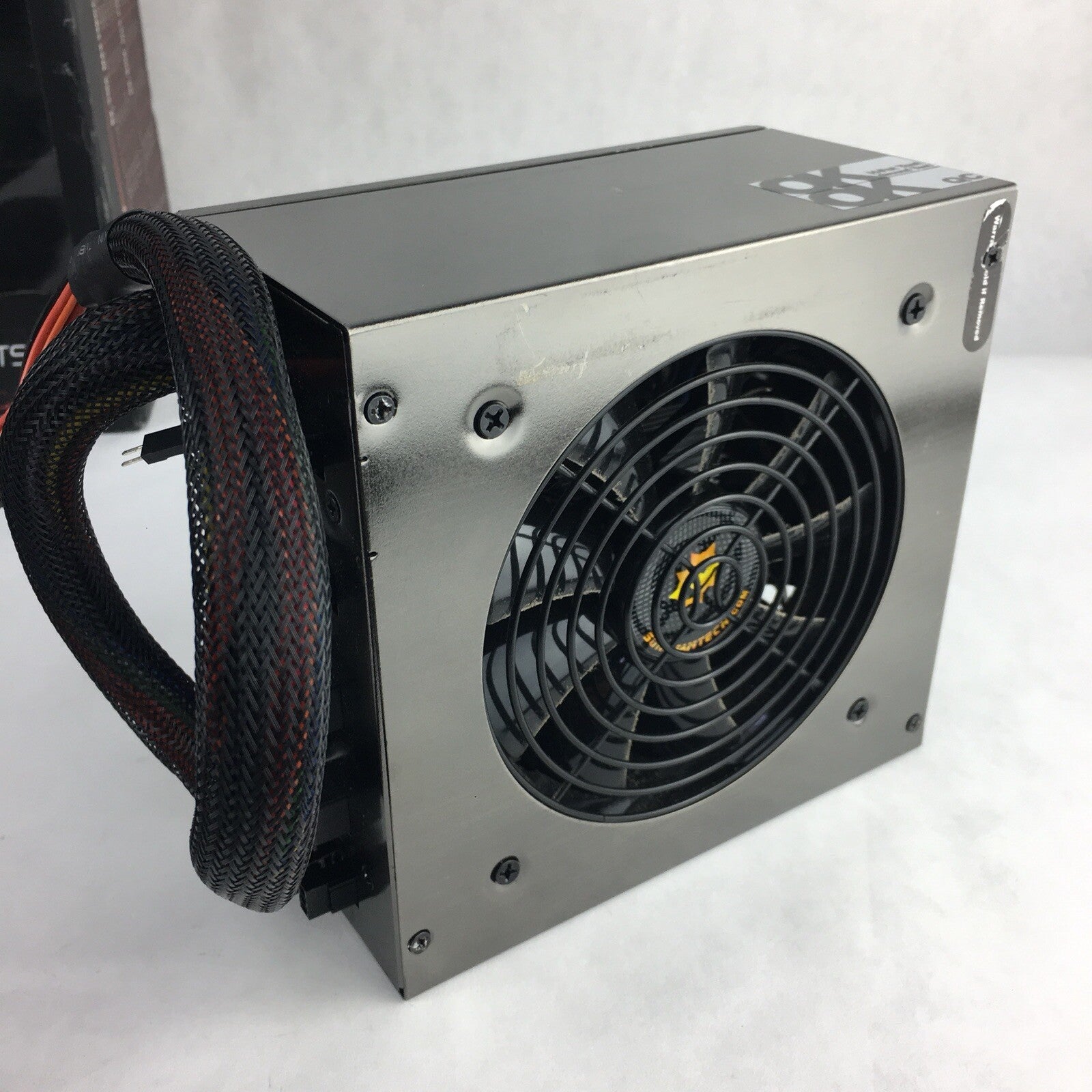 Sunbeam NUUO SUNNU550-US-BK 550W ATX12V / EPS12V SLI Certified CrossFire Ready 
