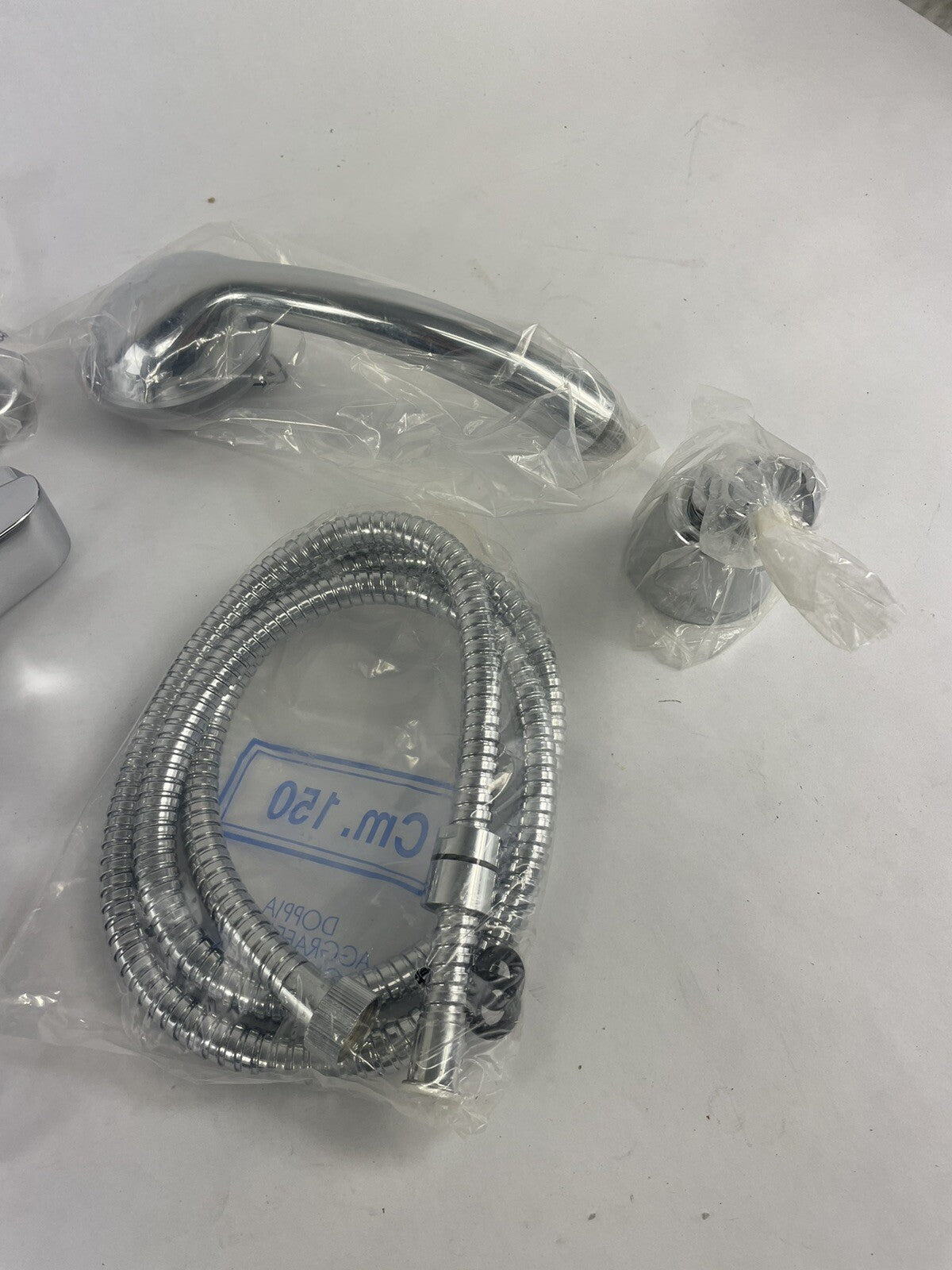 La Torre Latorre METRO 32019 Chrome Single lever bath mixer w fix wall bracket