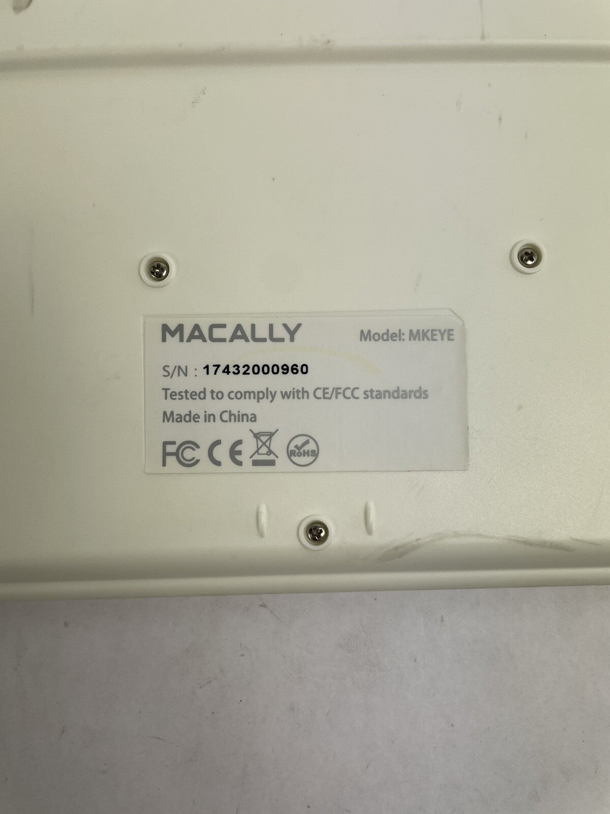 Macally Full Size USB Wired Keyboard (MKEYE) for Mac and PC (White)