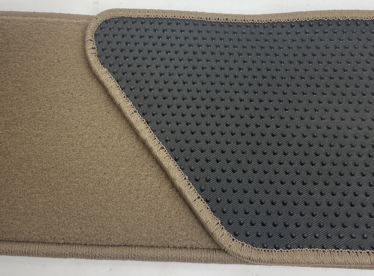 GENUINE FORD WINDSTAR 3rd Row FLOORMAT  P/N  YF2Z-1613106-CAE Medium Prairie Tan