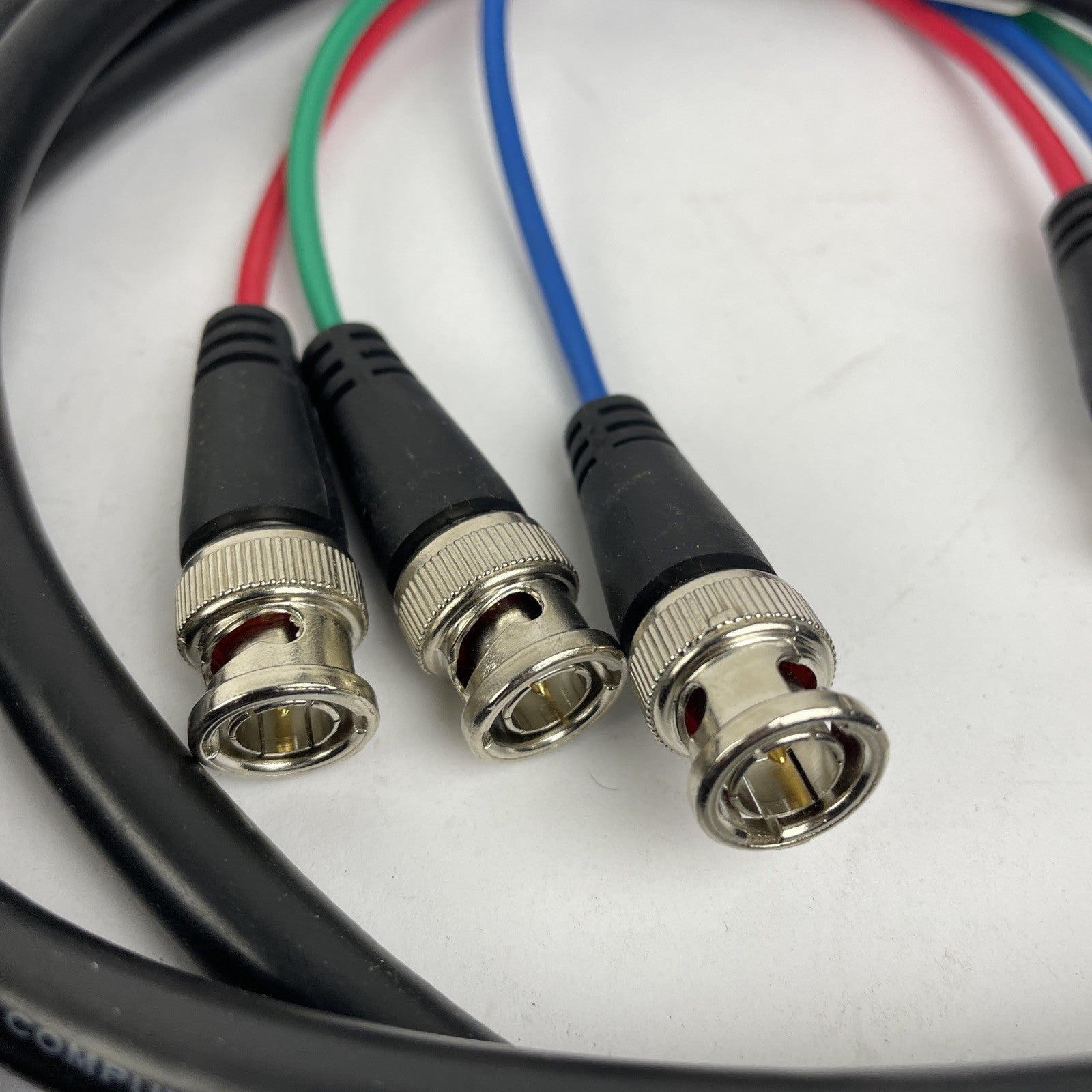 3 x BNC Male Quick Connect to 3 x BNC Male Quick Connect Splitter Cable 4' Long