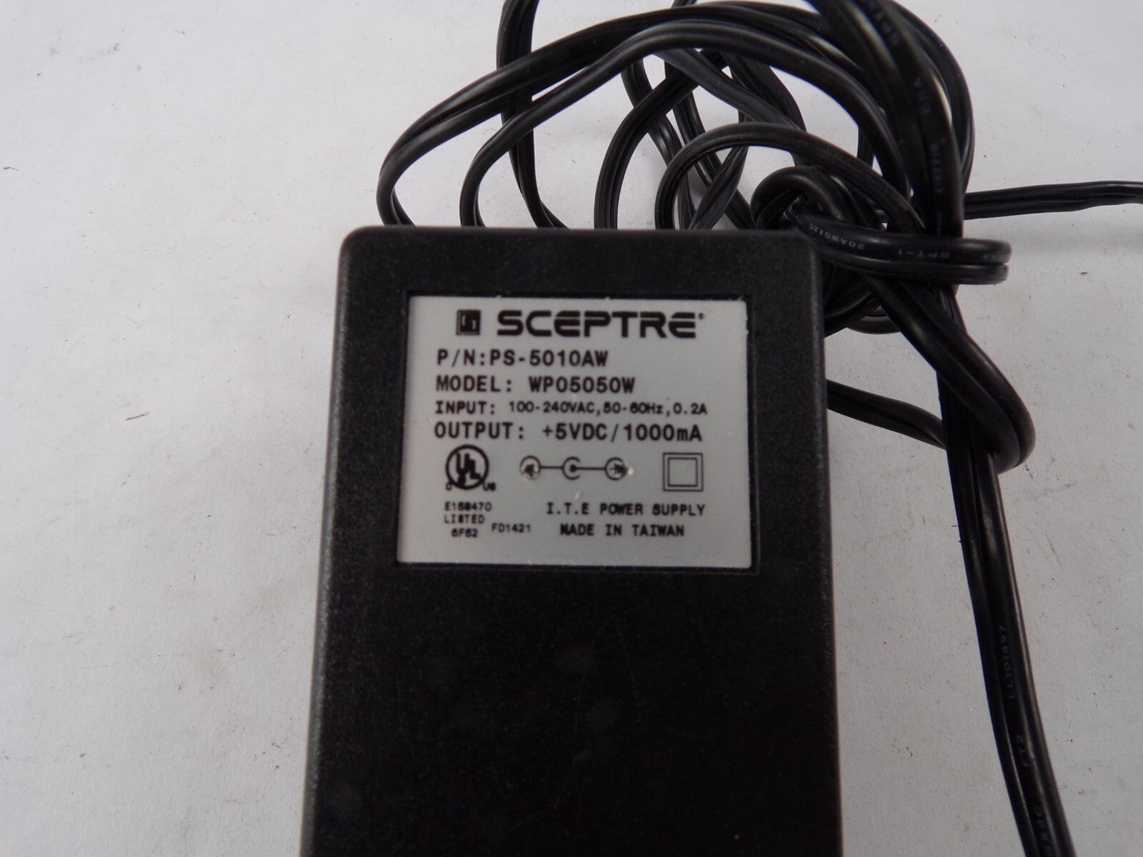 Genuine Sceptre WP05050W Output 5 V 1000mA Power Supply Adapter A55