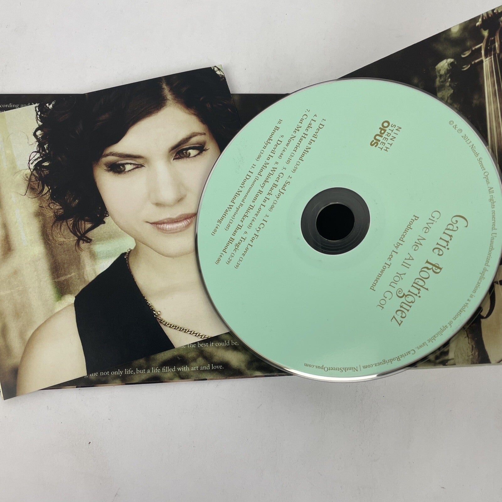 2 x Carrie Rodriguez Digital Audio CD - Give Me All You Got - Live in Louisville