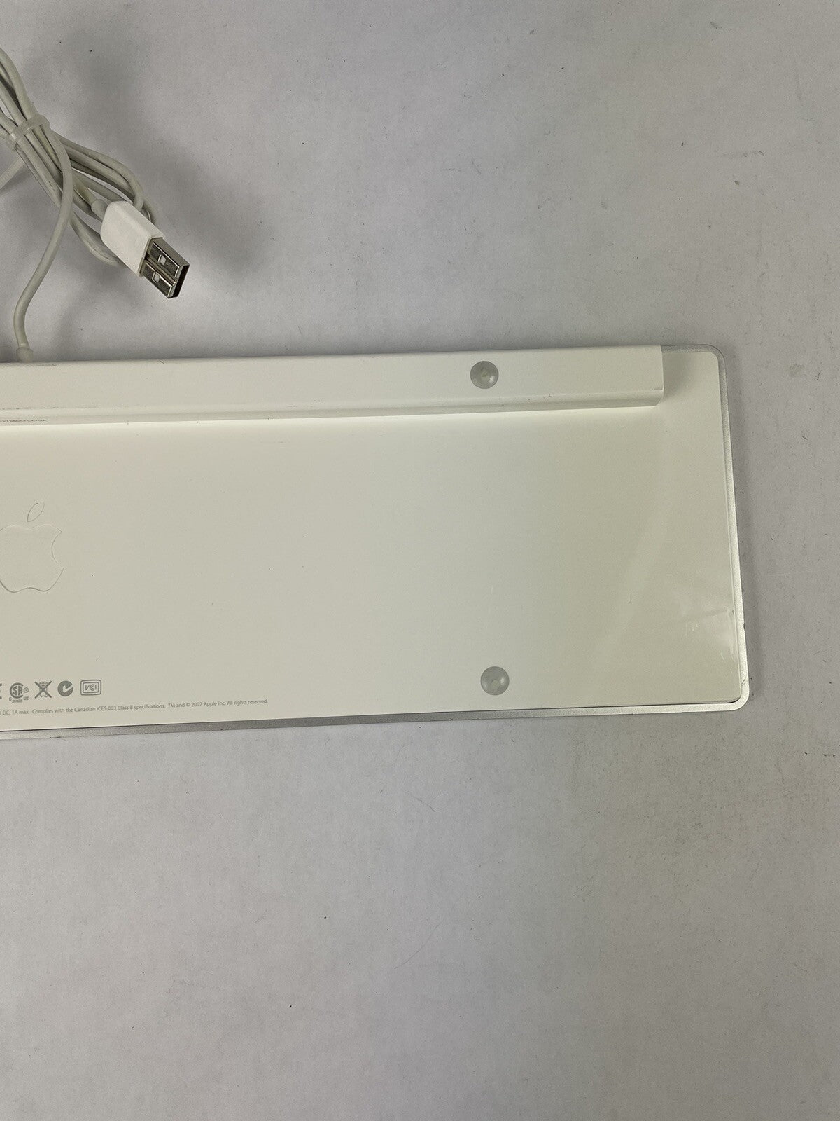 Genuine Apple Wired Aluminum USB Keyboard w/ Numeric Keypad MB110LL/A A1243