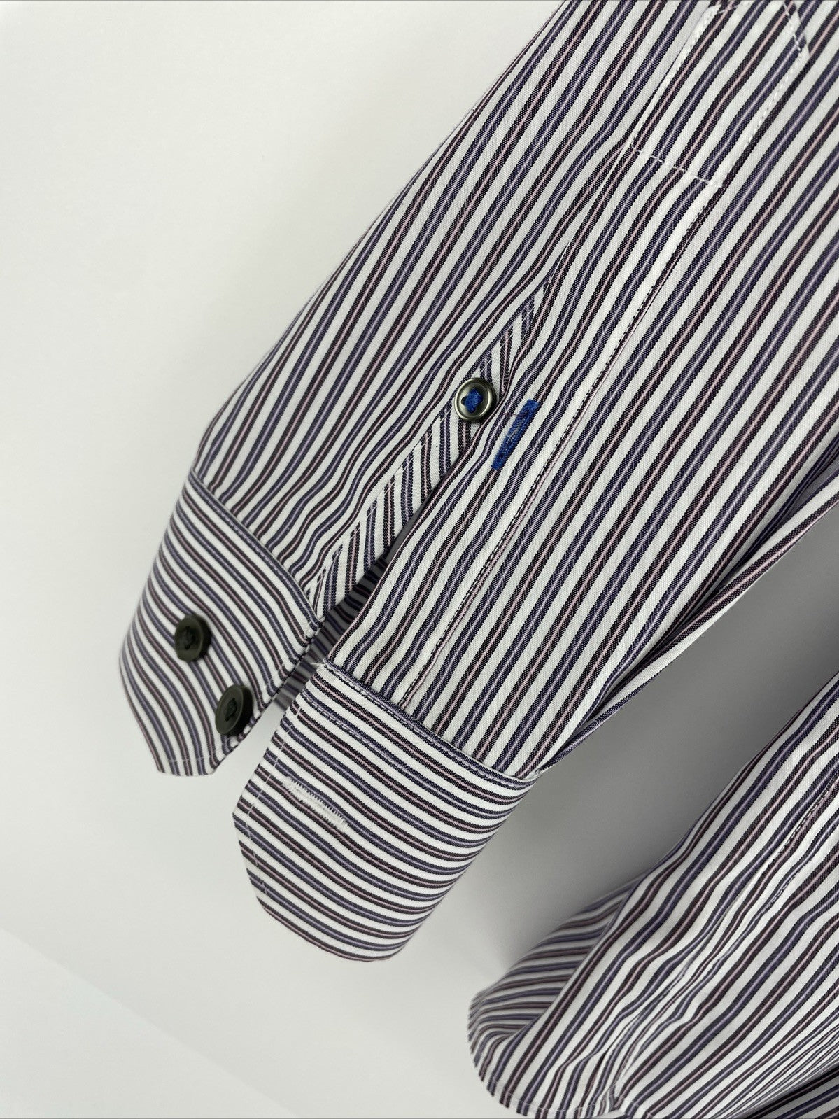 GAP Original Fit - Pink Purple Vertical Stripes SZ M 15 - 15 1/2 Button Shirt