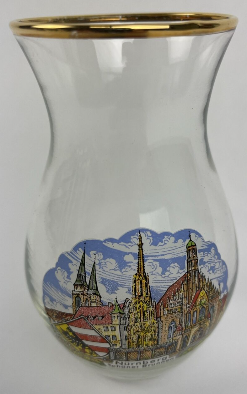 Vintage Nurnberg Schoner Brunnen Souvenir 5" 0.25L Glass German Vase