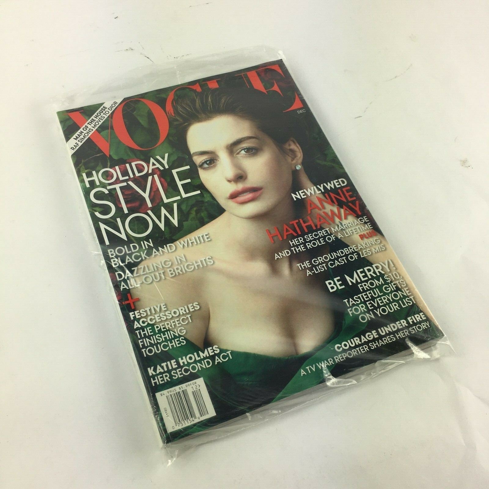 December 2012 Vogue Magazine Holiday Style Now Anne Hathaway Katie Holmes