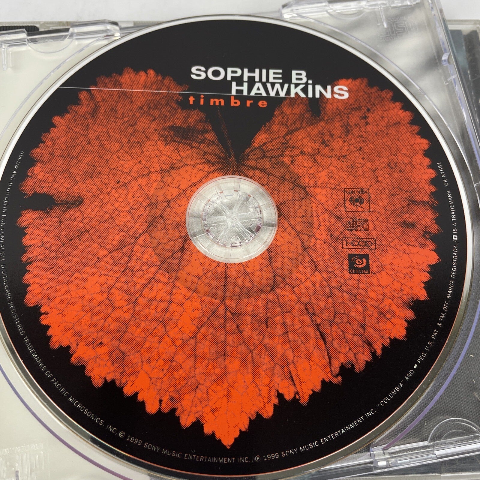2 x Sophie B. Hawkins - Timbre  1999 Sony - WHALER 1994 Sony - Digital Audio CD