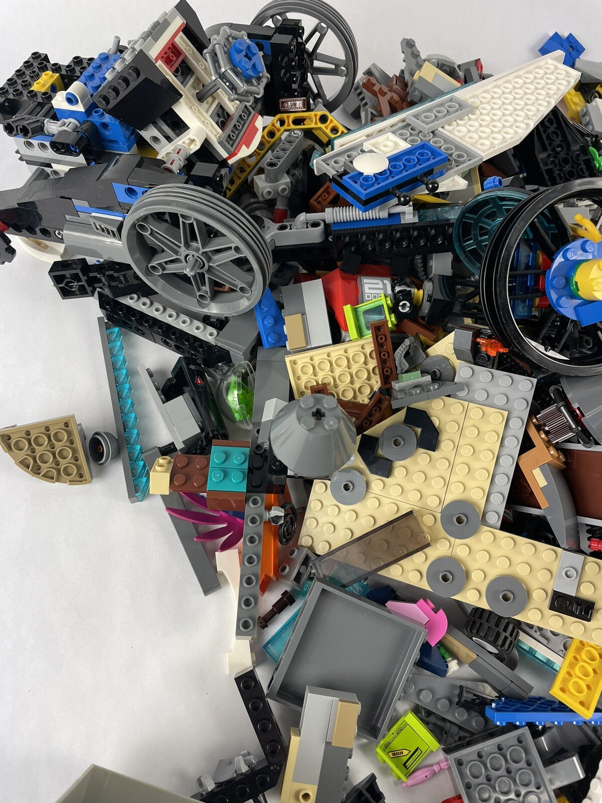 lot of LEGO 5 lbs Pounds Bulk Lot of Loose Legos Pieces Bricks Parts *CLEAN* L6