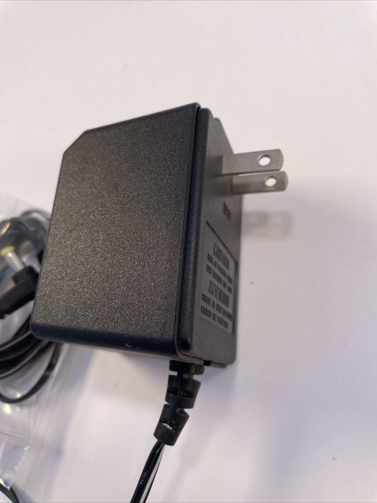 Geniune Uniden Model AD-830 Output 9V 0.40A AC Power Supply Adapter #A00