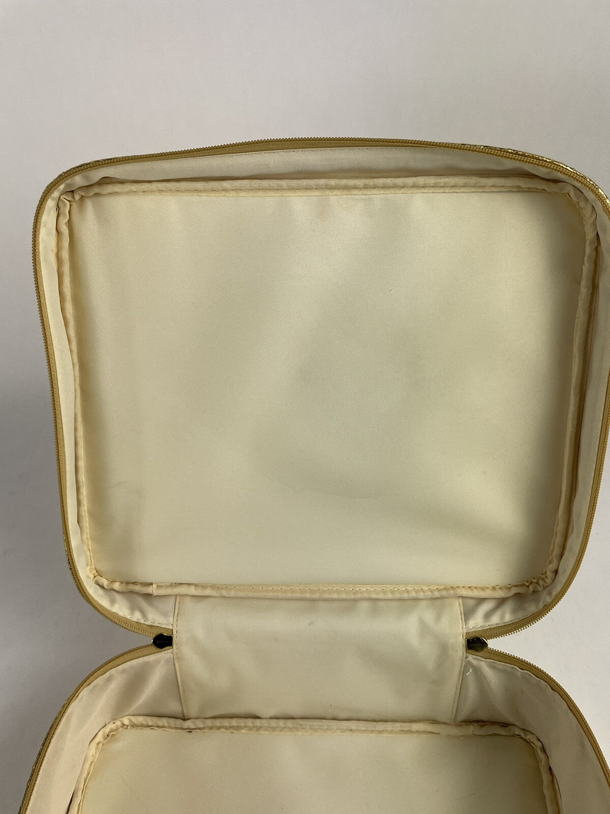 Vintage Estee Lauder Gold Cosmetic Train Travel Case Bag Suitcase Metallic Soft 