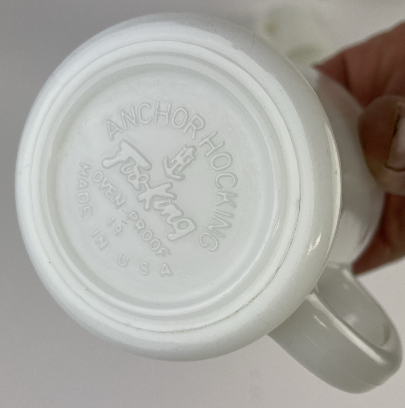 Lot of 4 Vintage White Anchor Hawking Fire King Milk Glass Coffee Cup D Handle