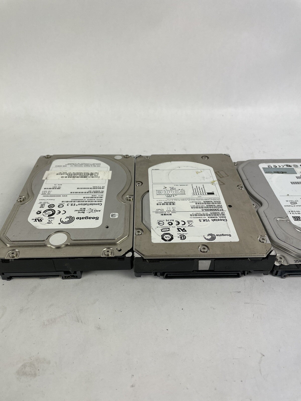 LOT OF 6 - Assorted Seagate  Hard Drives - 3.5" HDD - Cheetah - Barracuda