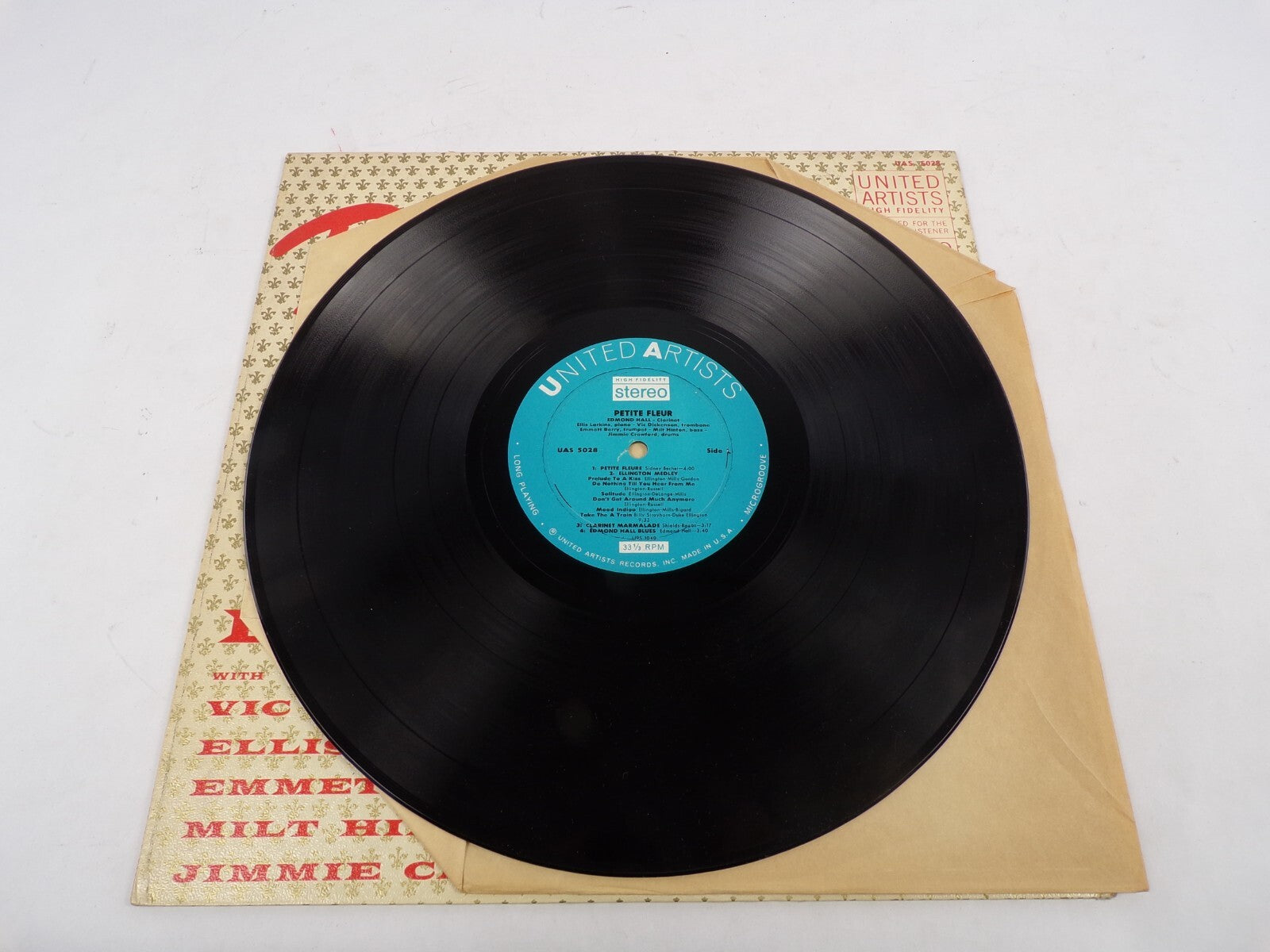 Petite Fleur. Edmond Hall VIC Dicknson Ellis Larkins Emmett Berry Milt Hinton