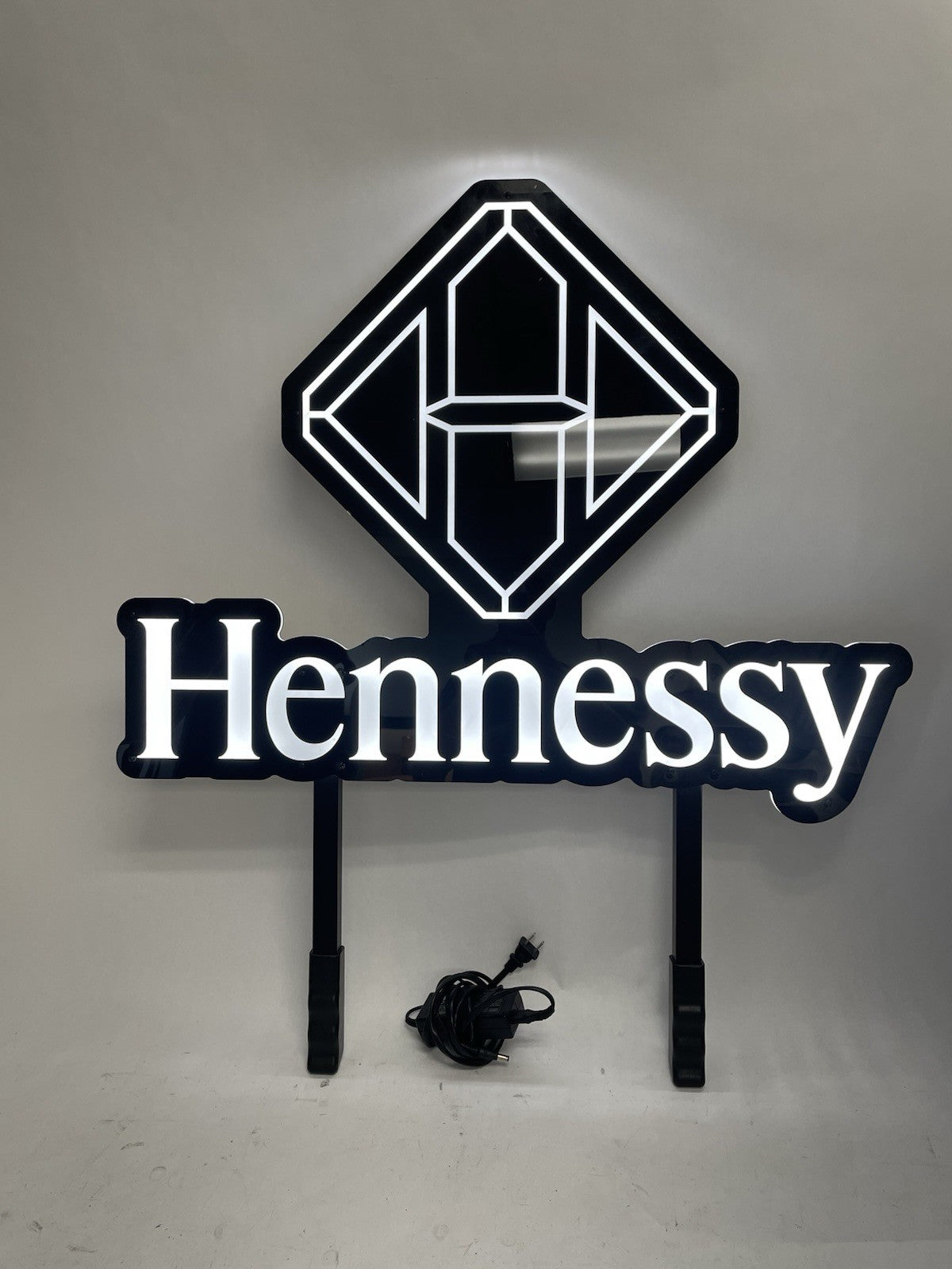 Hennessy NBA Basketball Led Bar Sign Man Cave Garage Light Wireless with Charger