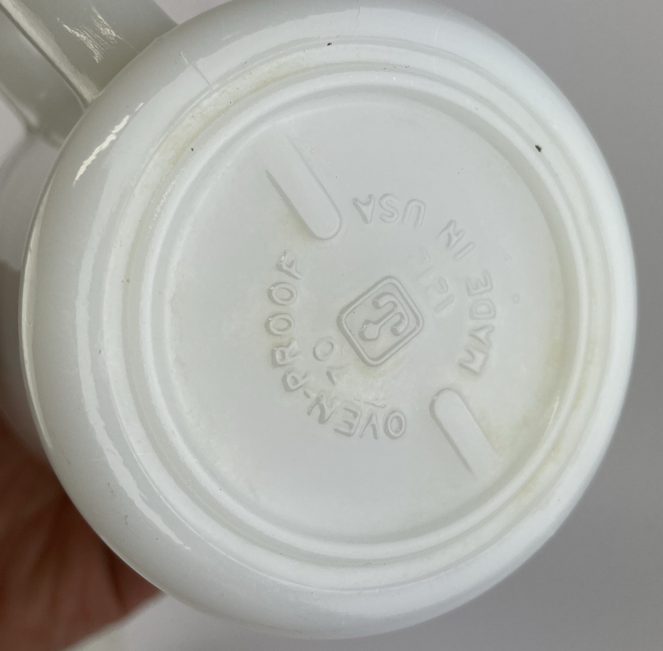Lot of 4 Vintage White Anchor Hawking Fire King Milk Glass Coffee Cup D Handle
