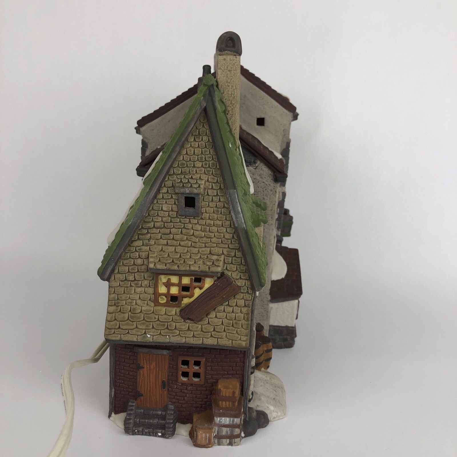 Dept 56 Heritage Collect Dickens Village Series Oliver Twist FAGIN'S HIDE-A-WAY