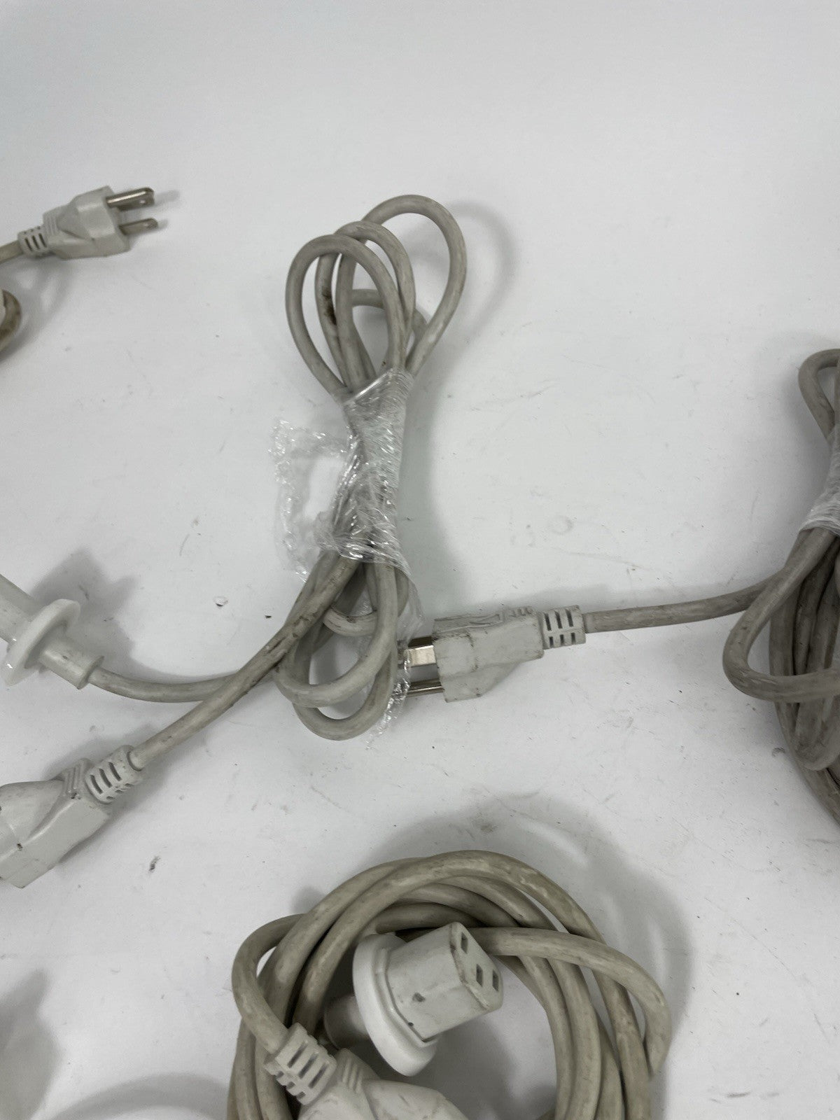 Lot of 16 Apple iMac Power Cords 6ft 2-Prong & 3-Prong OEM Assorted Cables