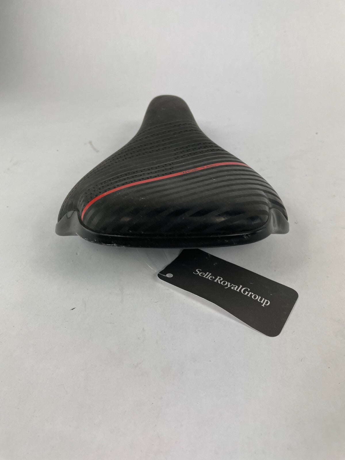 Selle Royal Vivo Athletic Wide Tail Cycling Super Comfortable Bike Seat Black