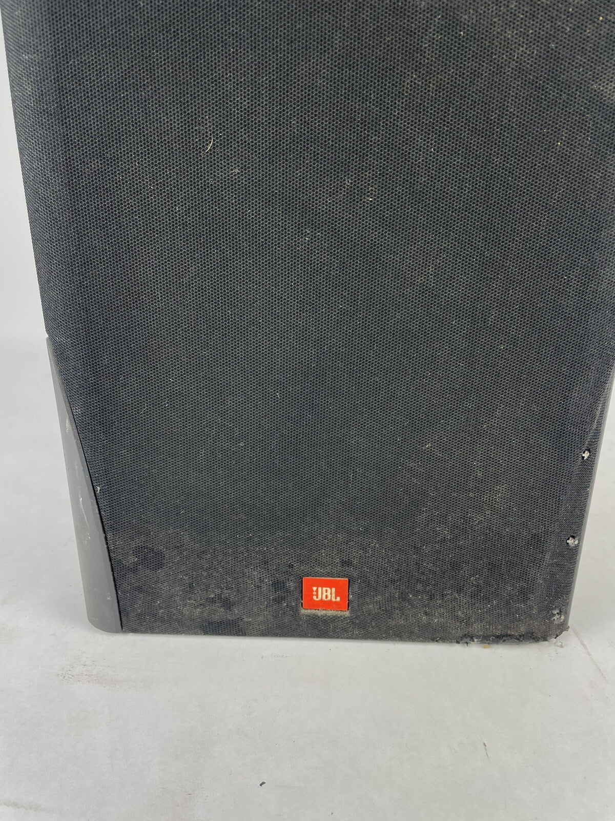 JBL MR38 SPEAKER 24” Serial Number J007-037400 - 1 speaker