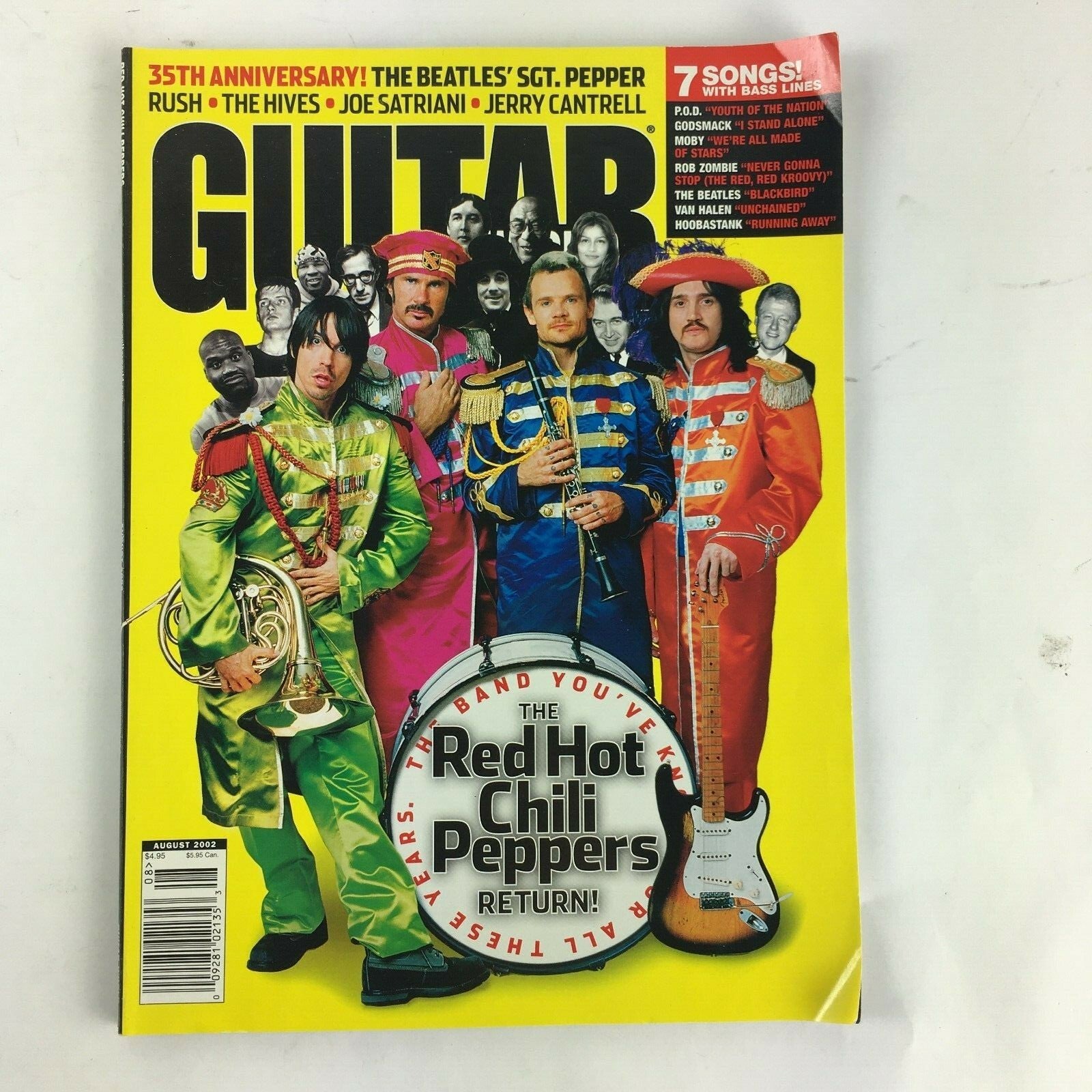August 2002 Guitar World Magazine Red Hot Chili Peppers The Hives Joe Satriani