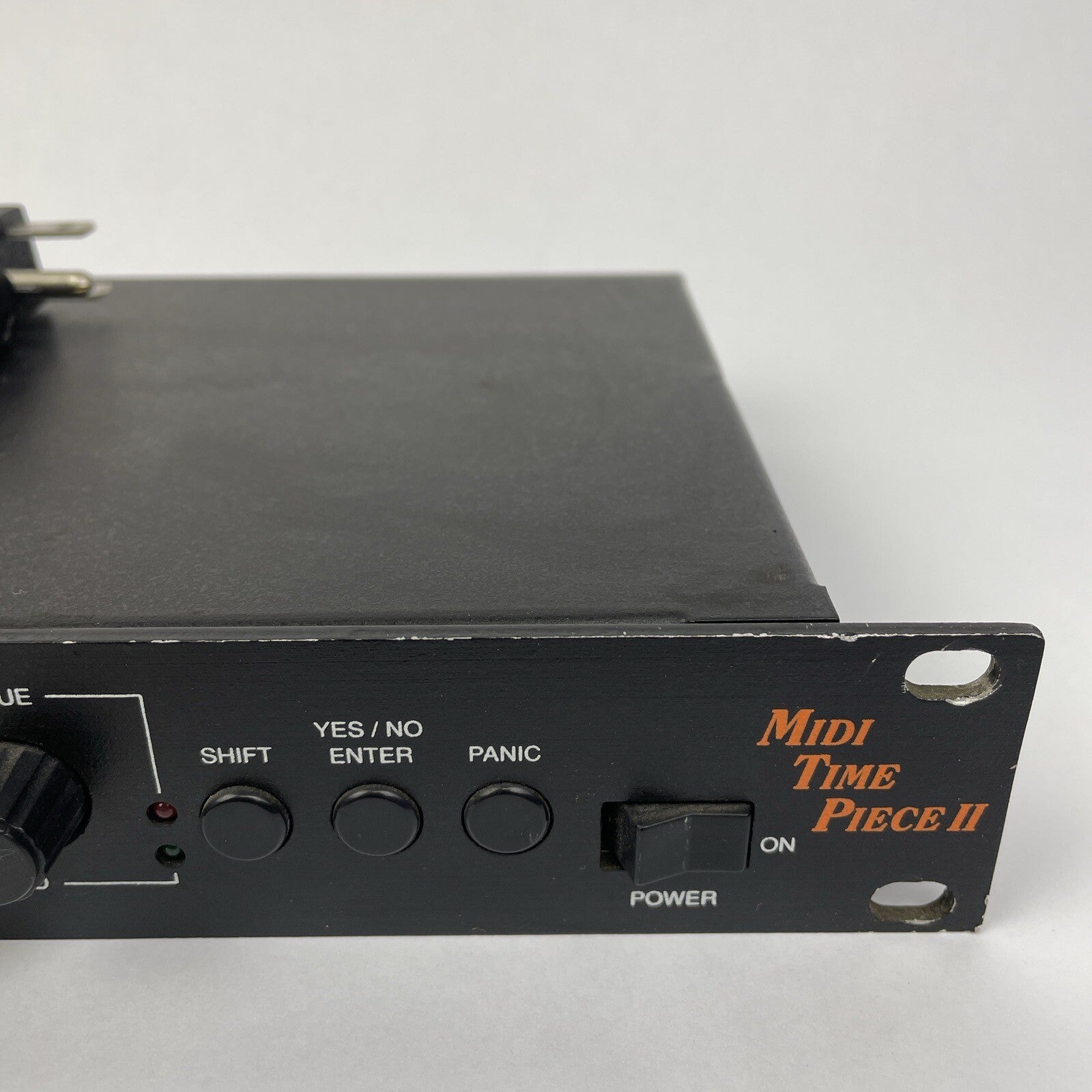 " Mark of the Unicorn " MIDI Time Piece II 2 Rack Mount Mounted - Made in U.S.A