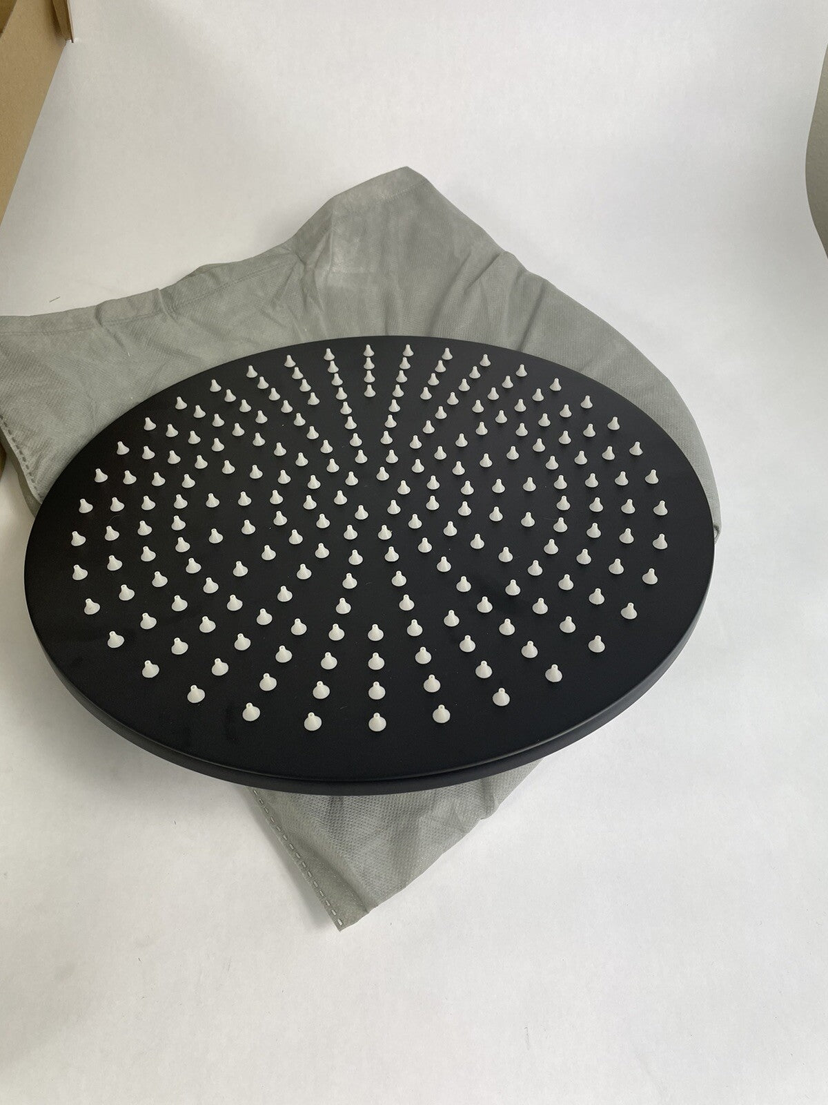 Baril TET-1210-01 Round 12" Anti-Limestone rain Shower Head Black Matte