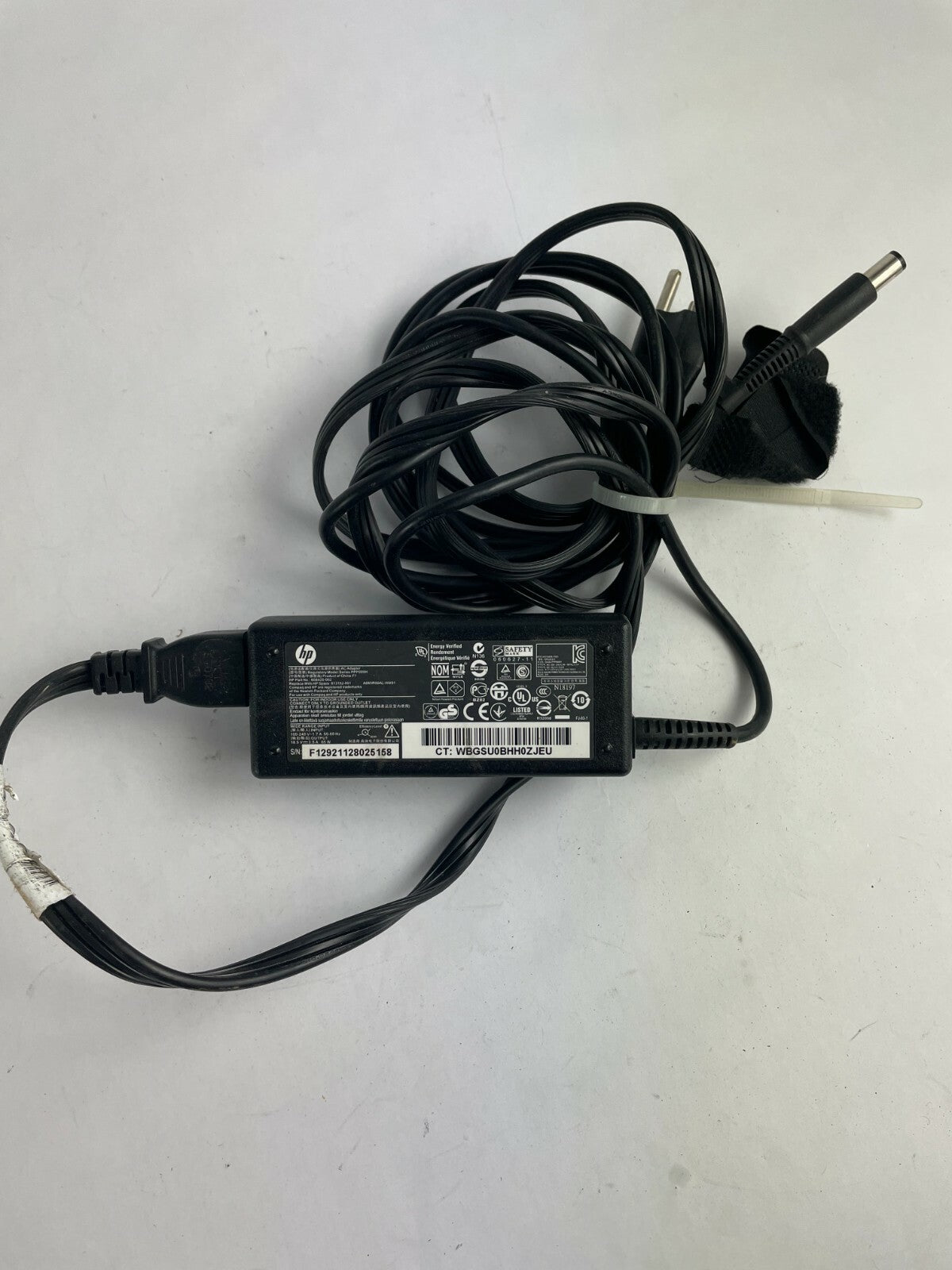 Genuine hp 608425-002 Ac Adapter Output 18.5 V 3.5 A Power Supply Adapter A95