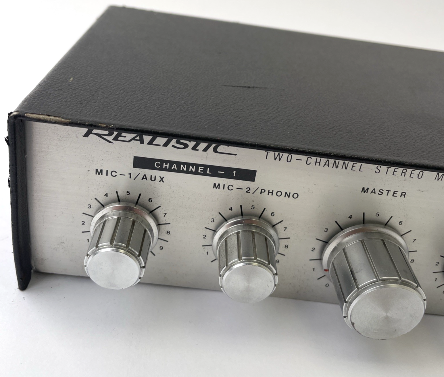 Vintage Realistic Professional Series 33-1057 Stereo Microphone Mixer 2 Channel