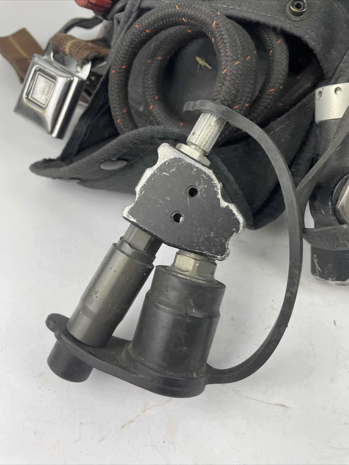 SCOTT SAFETY 4.5 4500 SCBA Air Pack Harness EZ-Flow Air Pak Plus with Sensor  i
