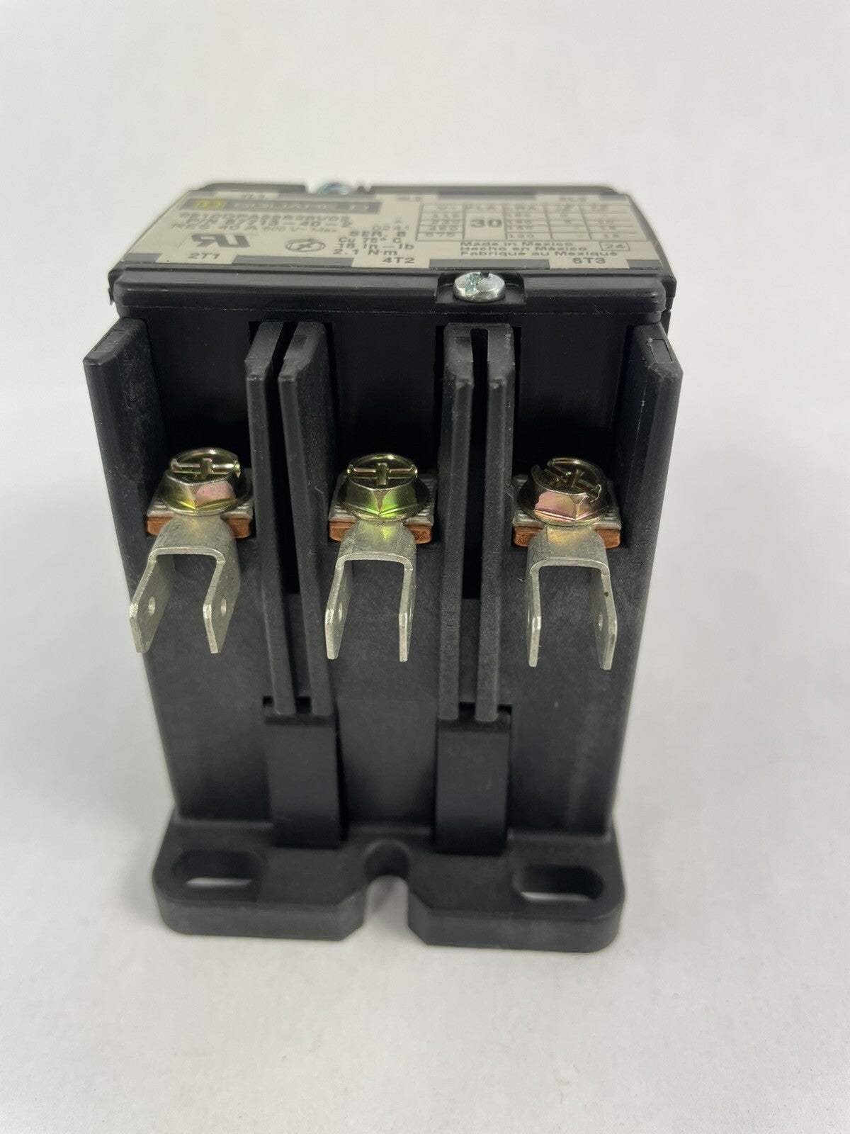 Square D CONTACTOR 8910DPA33S28V02  110-120V 50/60Hz\Z 30A 3 POLE