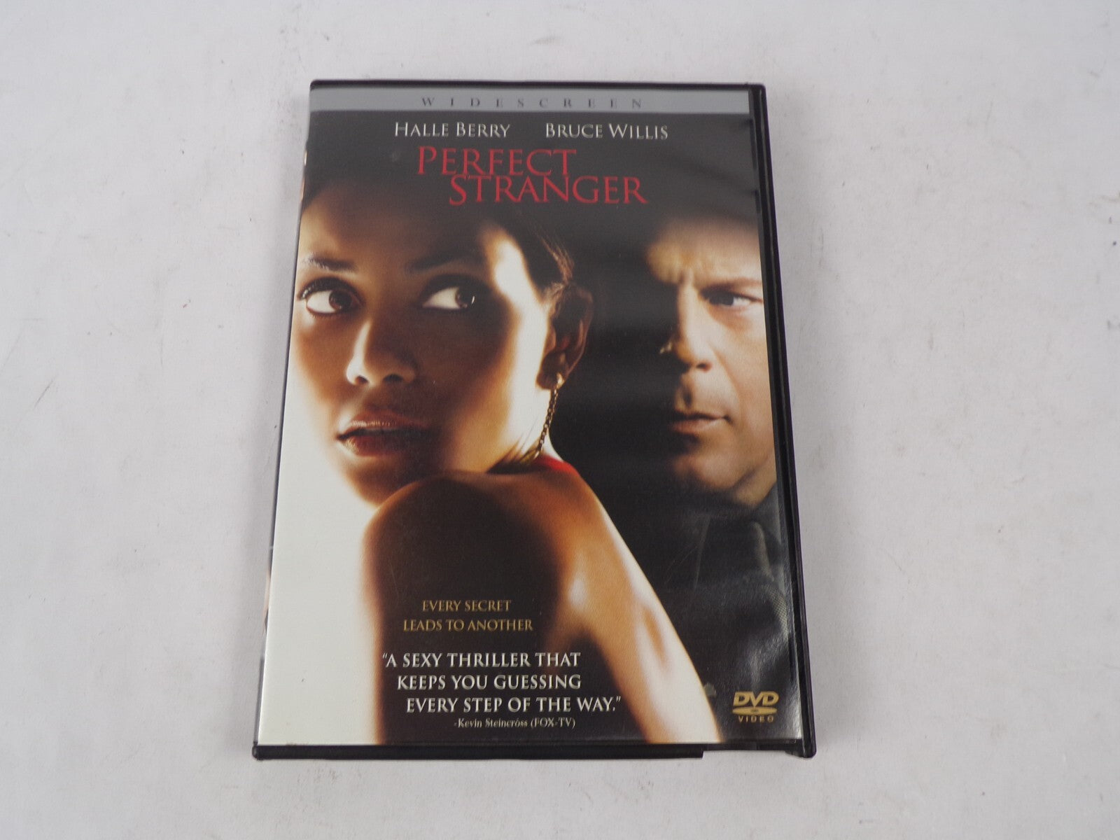 Perfect Stranger Halle Berry Bruce Wills Anastas Machos DVD Movies