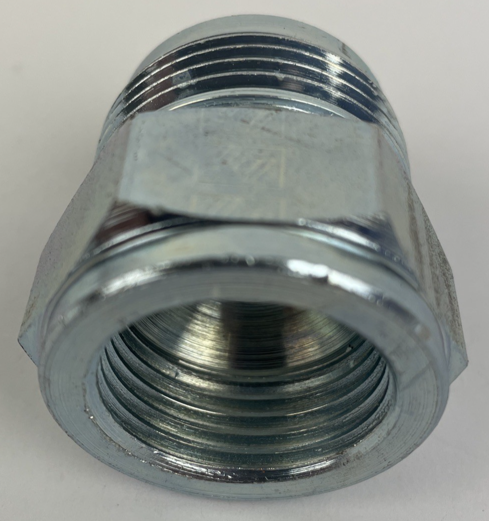 Joint Industry Council 1" Female x 1 1/4" Male JIC Hydraulic Adapter Plug w