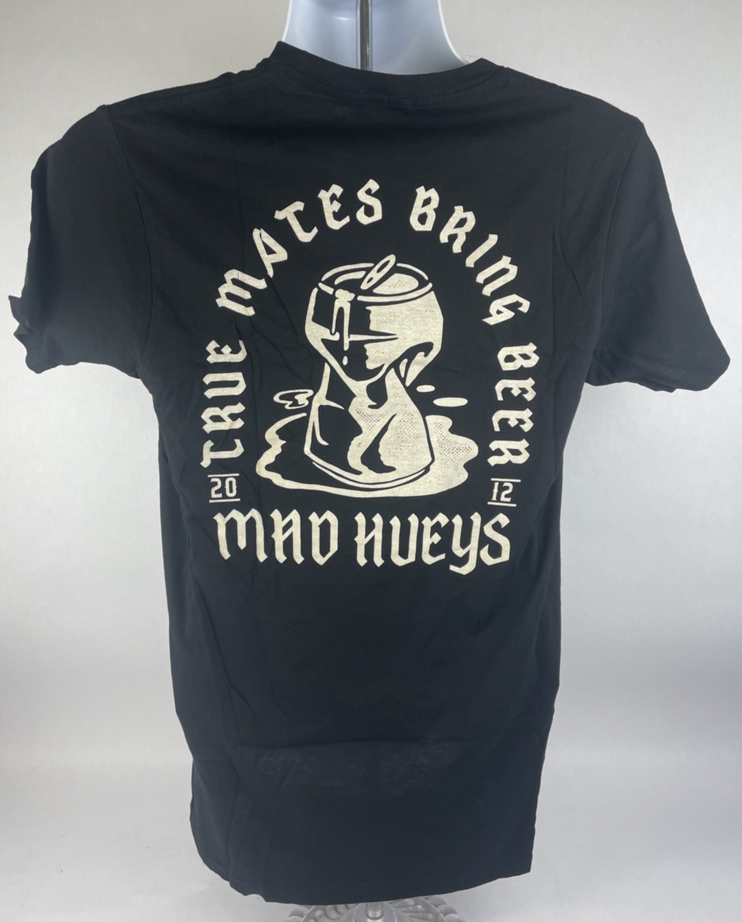 NEW Original THE MAD HUEYS Men’s True Friends Bring Beer T-Shirt Size Small Fish