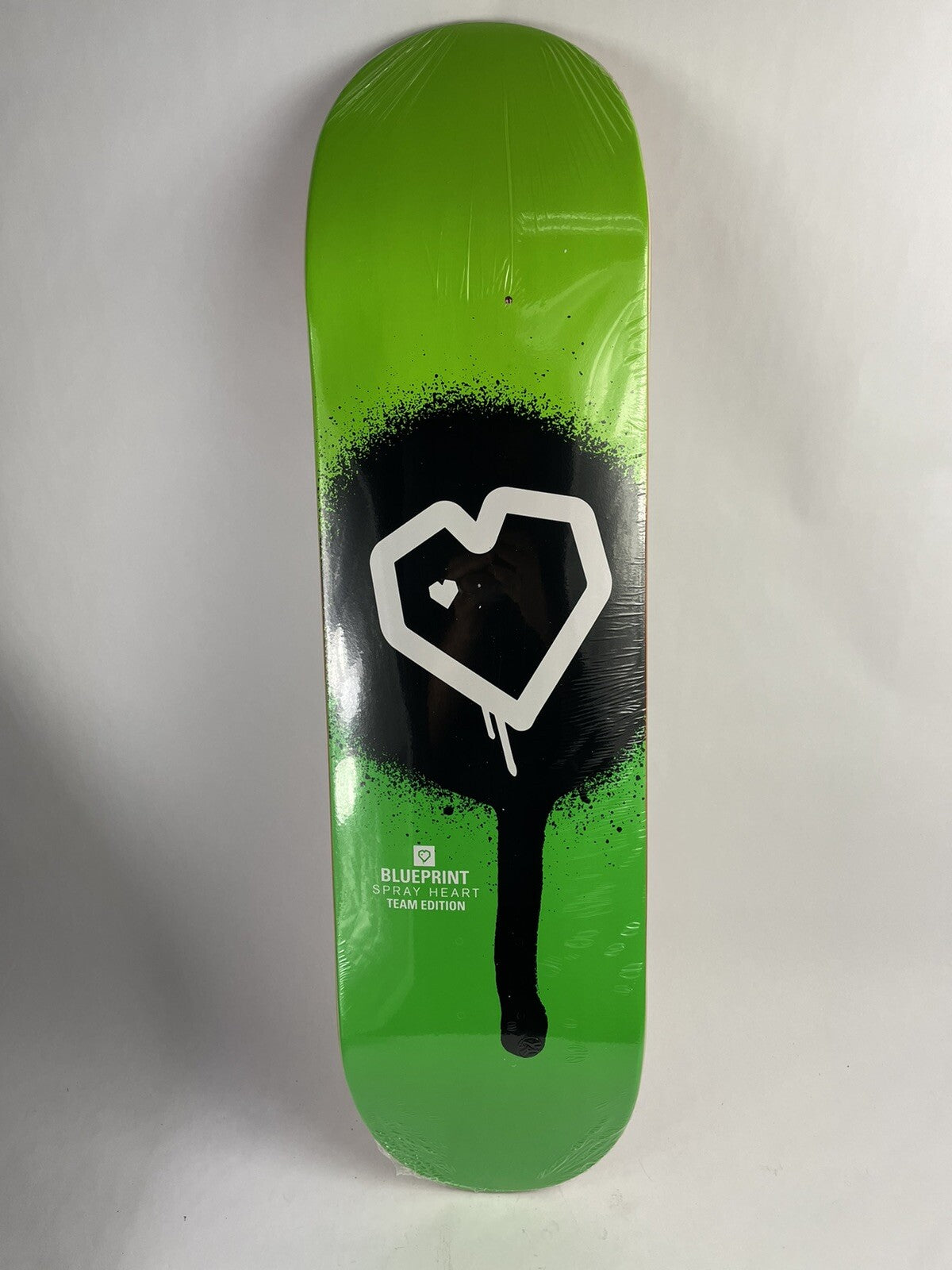 BLUEPRINT skateboards deck 8.5" RARE quality Spray Heart Bright Green
