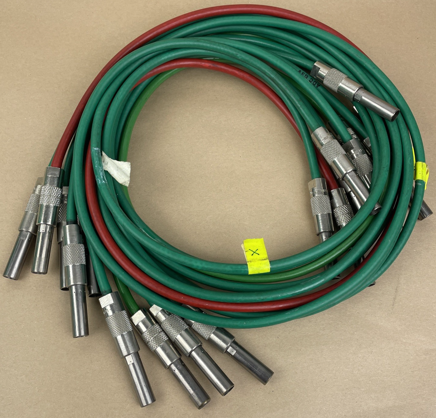 Lot of 9 — Midsize 41" Bittree Weco to Weco HD Video Patch Cables Green Red